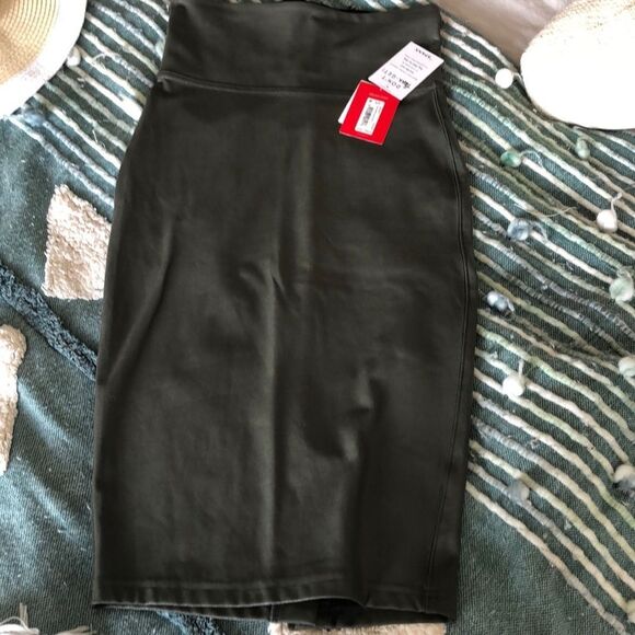 Spanx Faux Leather Pencil Skirt Rich Olive - Picture 6 of 6
